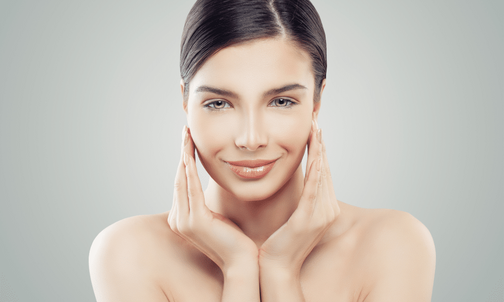 This cosmetic procedure is different from other types of facelifts and reconstructive surgery. In this section, I'll explain the differences between the one-stitch facelift and temporal facelift surgery.